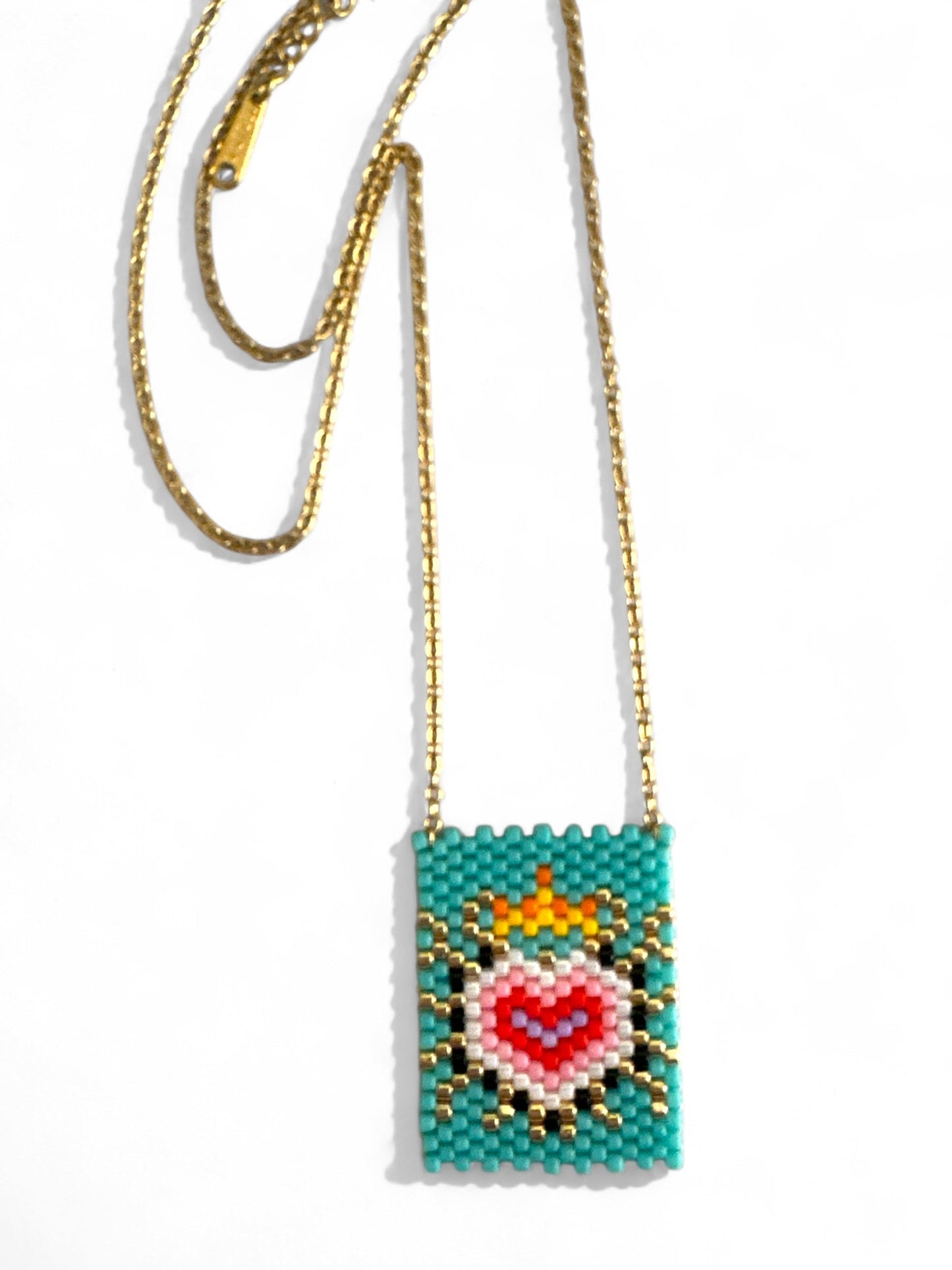 ⚡🚚 Beaded Sacred-Heart Square Necklace – Vanilla / Ocean