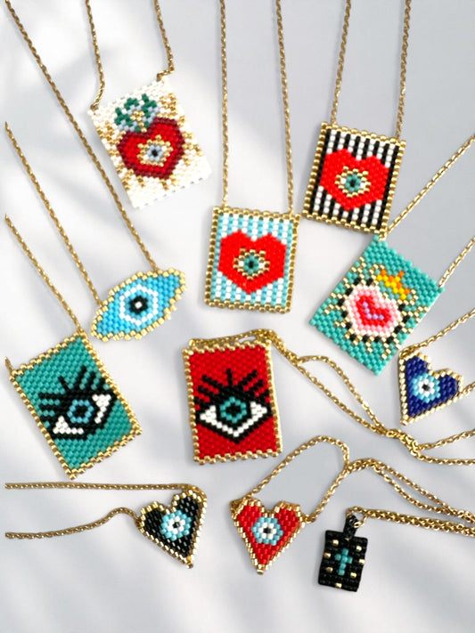 ⚡🚚 Beaded Pop-Eye Square Necklace – Turquoise / Monochrome