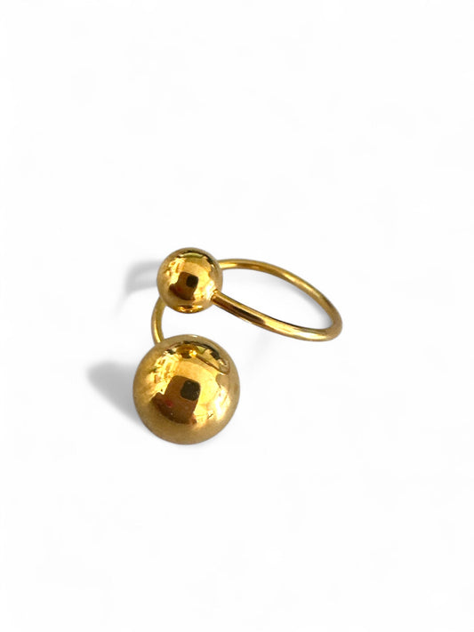 ⚡🚚 Double Sphere Ring – Gold Stainless