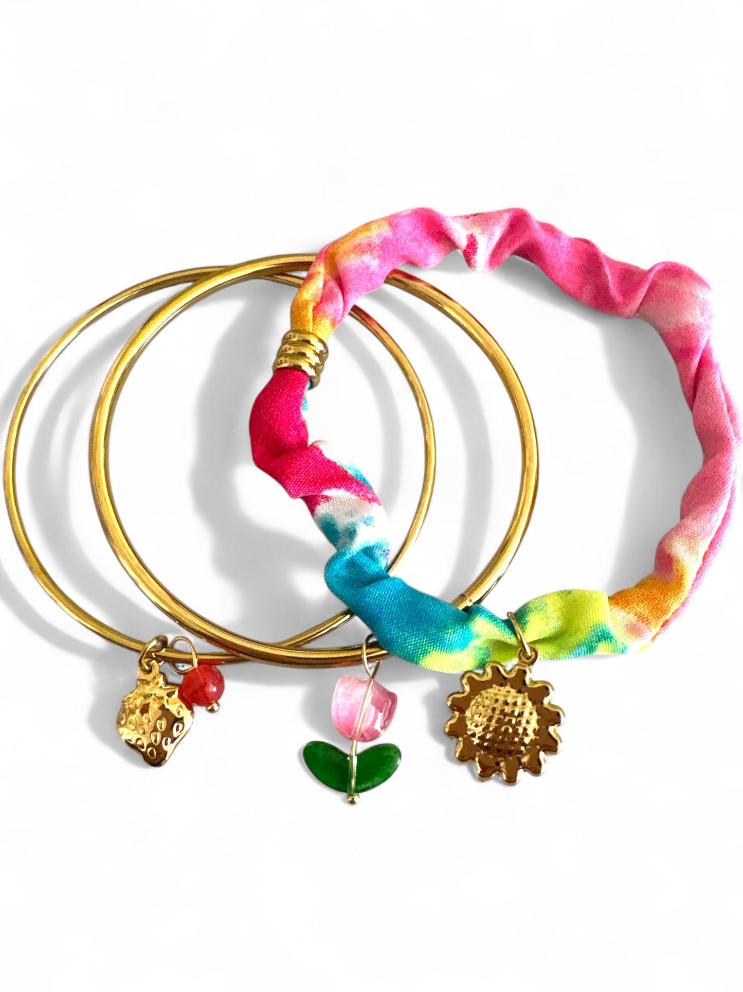 ⚡🚚 Fruit Fiesta – Σετ 3 Βραχιόλια με Charms & Υφασμάτινη Λεπτομέρεια