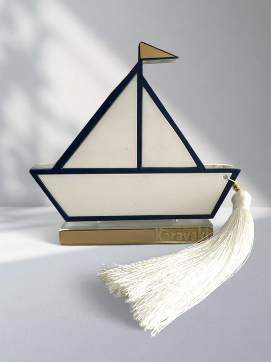 Karavaki – Γούρι Design Plexiglass με Φούντα