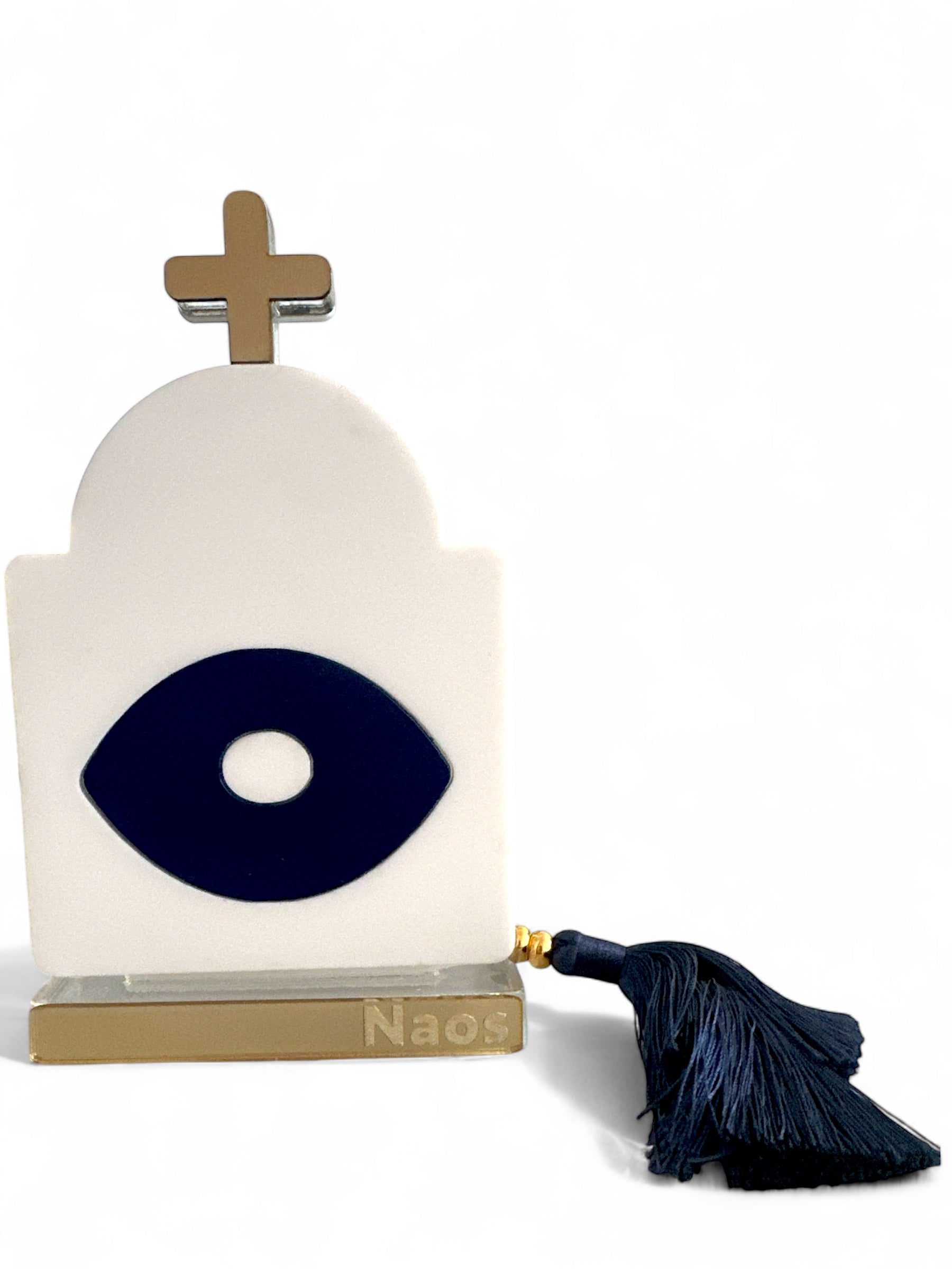 Γούρι plexiglass σε σχήμα ναού με navy μάτι, χρυσό σταυρό και μπλε φούντα – design αντικείμενο ελληνικής έμπνευσης