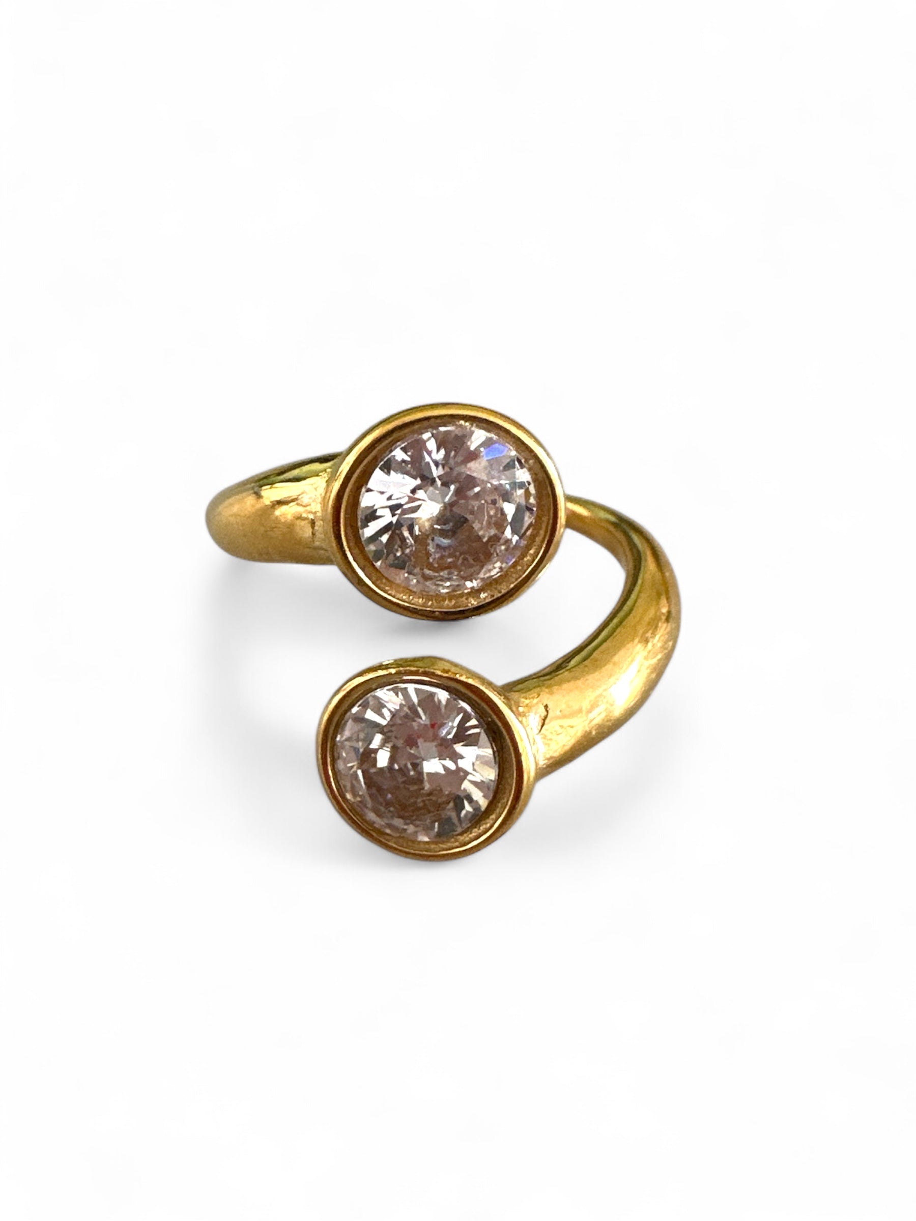 Ανοιχτά ατσάλινα δαχτυλίδια με διπλό ζιργκόν σε χρυσή και ασημί εκδοχή, one size με elegant λάμψη.