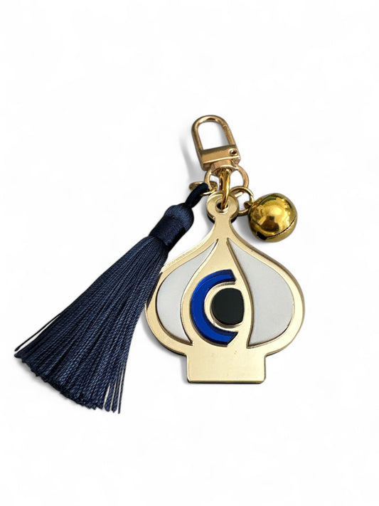Χειροποίητο μπρελόκ – charm τσάντας σκόρδο με μάτι, navy μπλε φούντα και χρυσό κουδουνάκι – So Cute by Dimi
