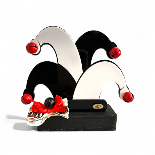 Επιτραπέζιο γούρι Masquerade Jester με ξύλινη βάση, plexiglass & κουδουνάκια – Χονδρική So Cute by Dimi