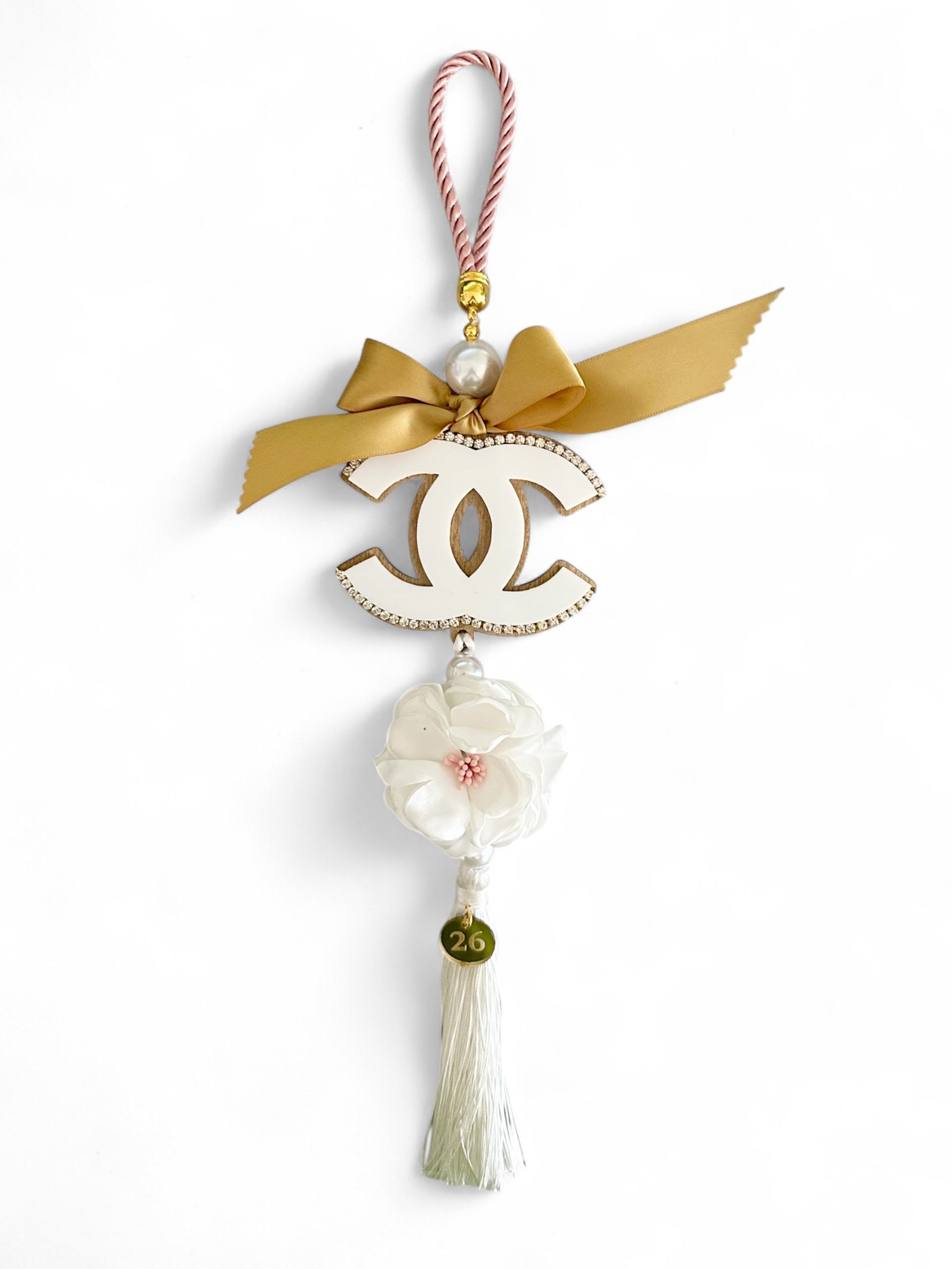 Γούρι 2026 Christmas Couture με φιόγκο, πέρλες, στρας, καμέλια & φούντα – Χονδρική So Cute by Dimi