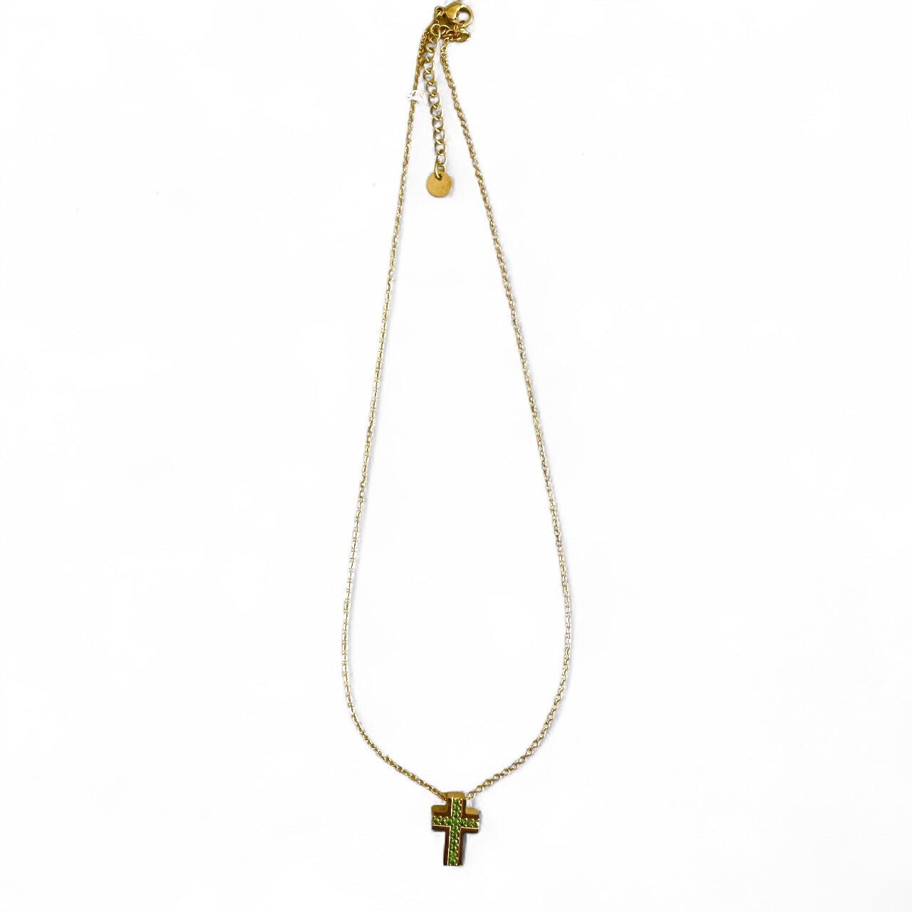 Emerald Cross ατσάλινο κολιέ με μίνι σταυρό και πράσινα ζιργκόν – Χονδρική So Cute by Dimi