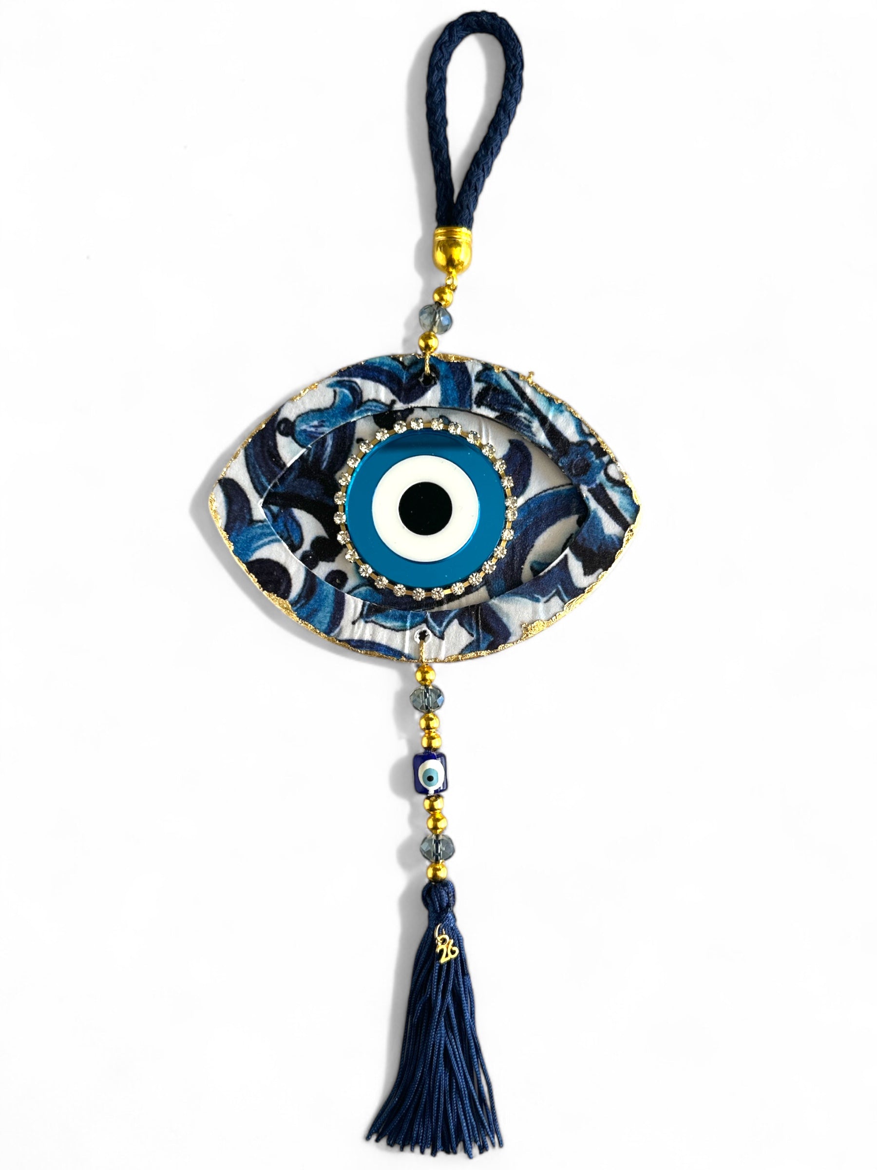 Γούρι 2026 κρεμαστό μάτι με στρας, χάντρες & φούντα – Greek Wishes Χονδρική So Cute by Dimi