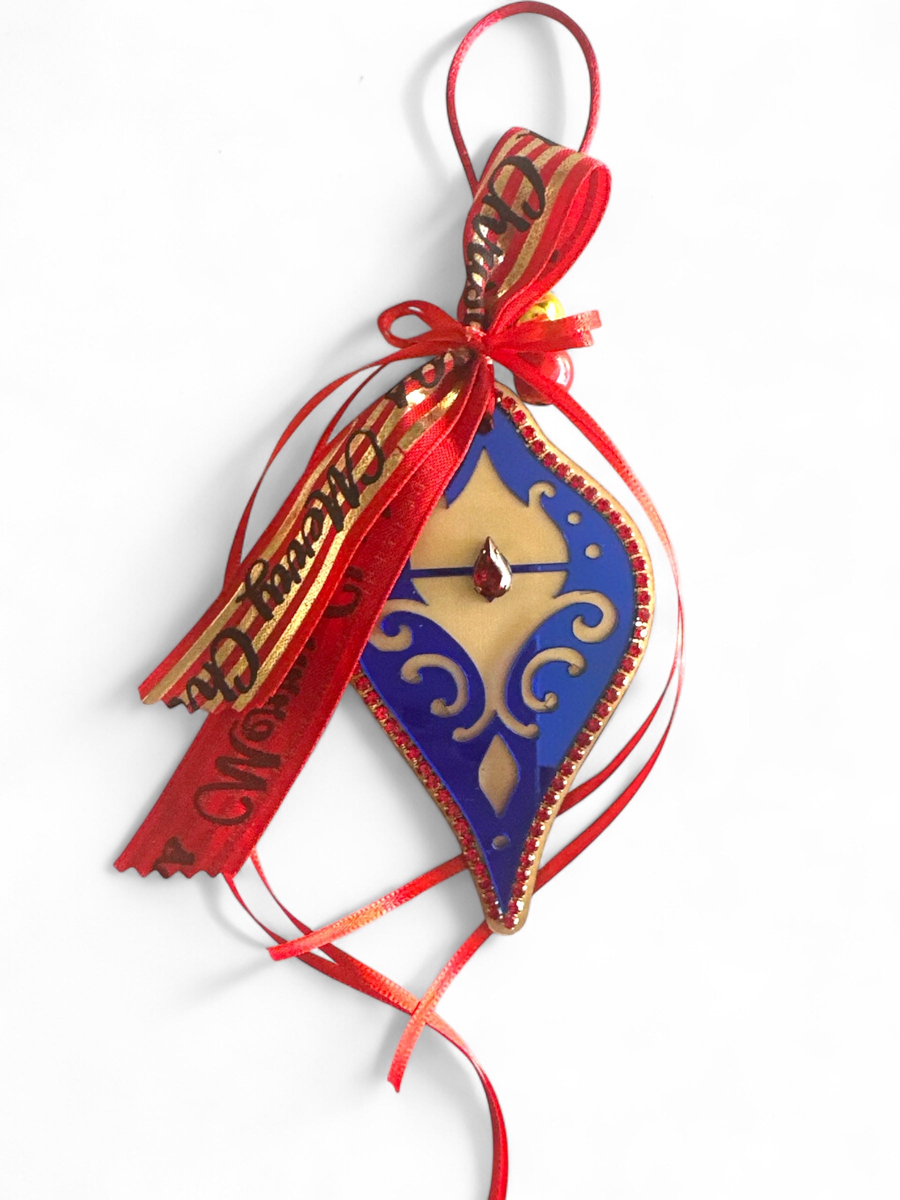 Γούρι 2026 Fairytale Ornament plexiglass με κρύσταλλο και κόκκινες κορδέλες – Χονδρική So Cute by Dimi