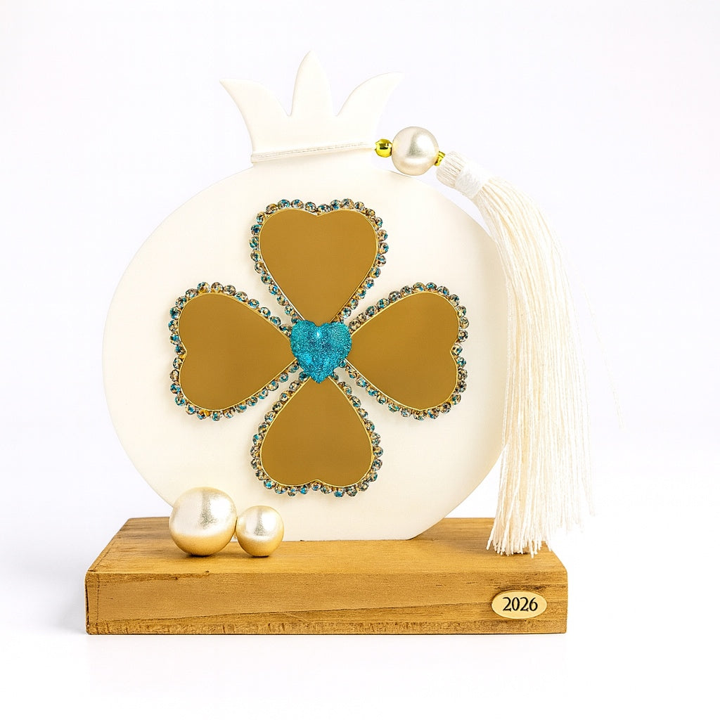 Γούρι ρόδι με καρδιές plexiglass, στρας και φούντα – Χονδρική So Cute by Dimi