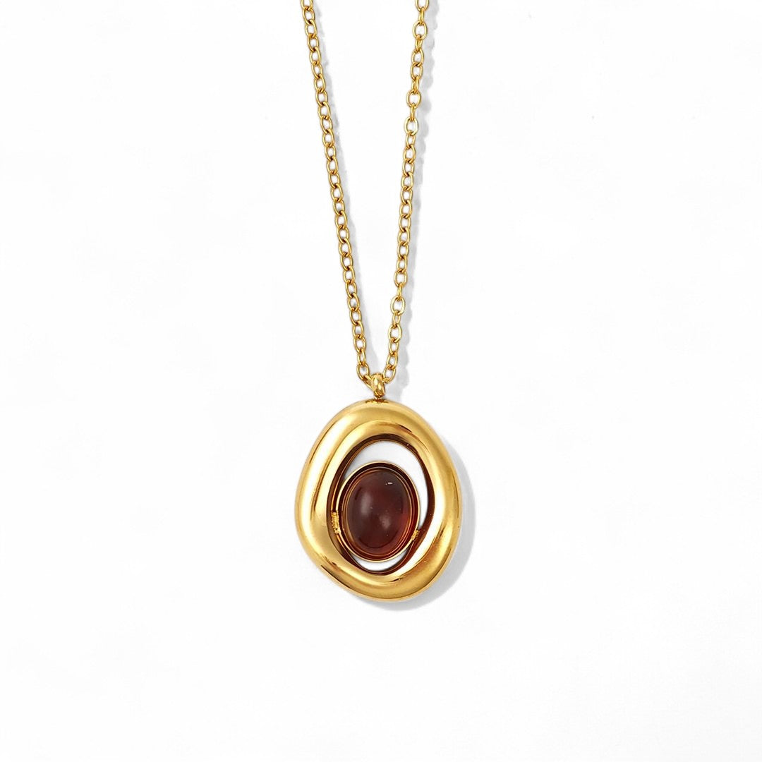 Ατσάλινο κολιέ Molten Oval με χρυσό φινίρισμα και πέτρα στο κέντρο — So Cute by Dimi Wholesale