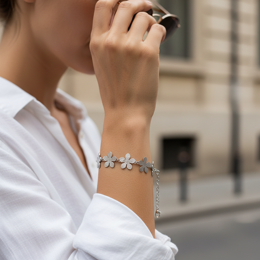 Floral chain bracelet από ανοξείδωτο ατσάλι με λουλούδια