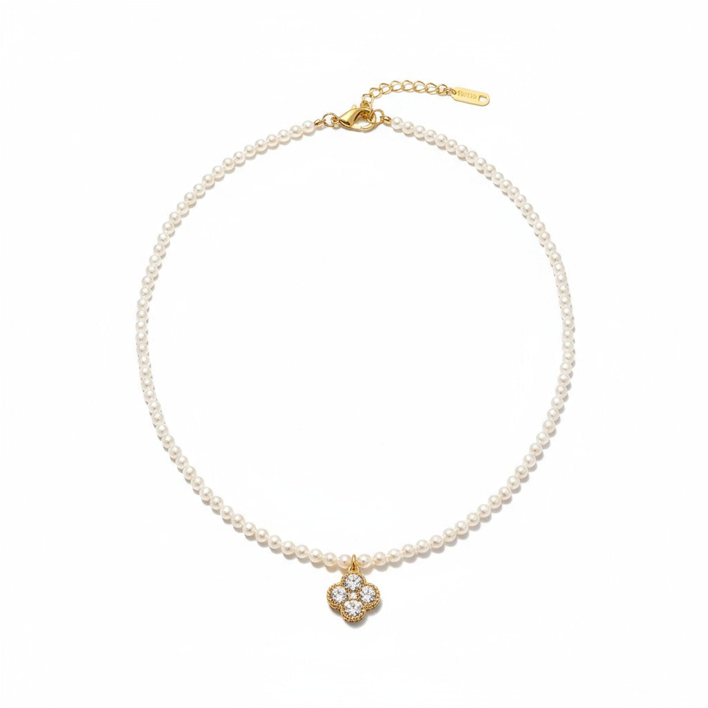 ⚡🚚 Clover Glow Necklace