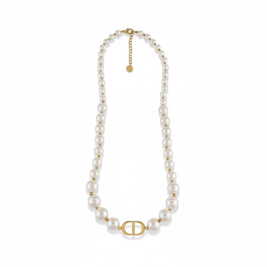 ⚡🚚 Pearl Emblem Necklace