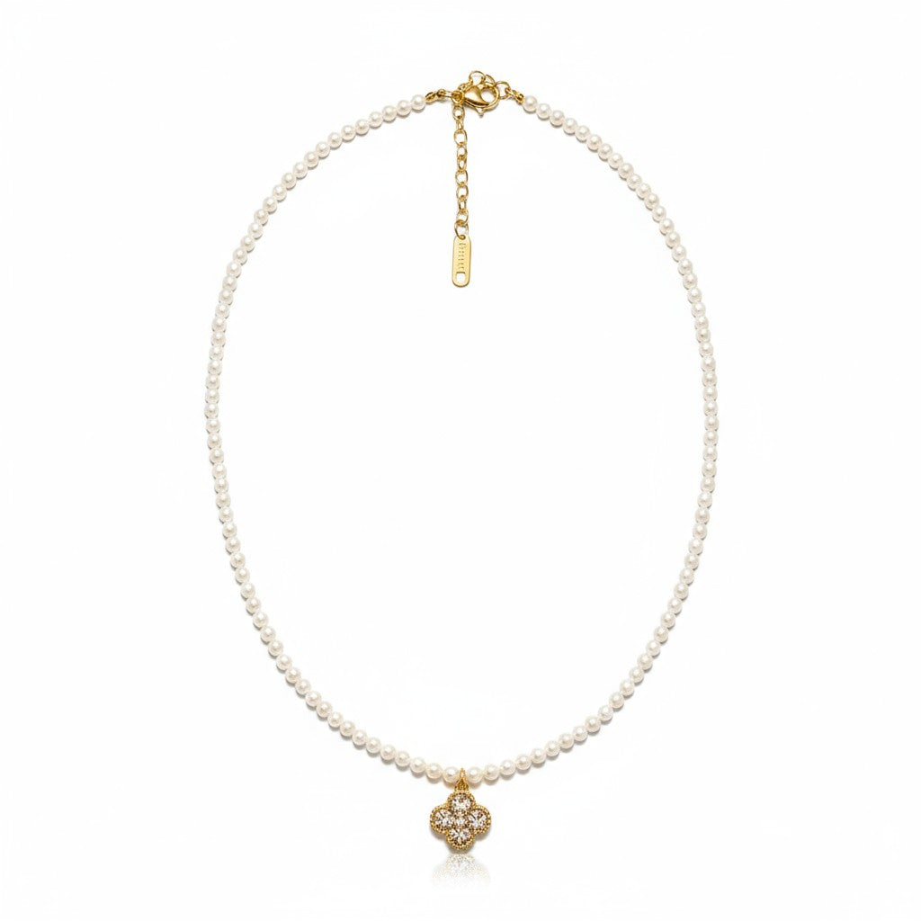 ⚡🚚 Clover Glow Necklace