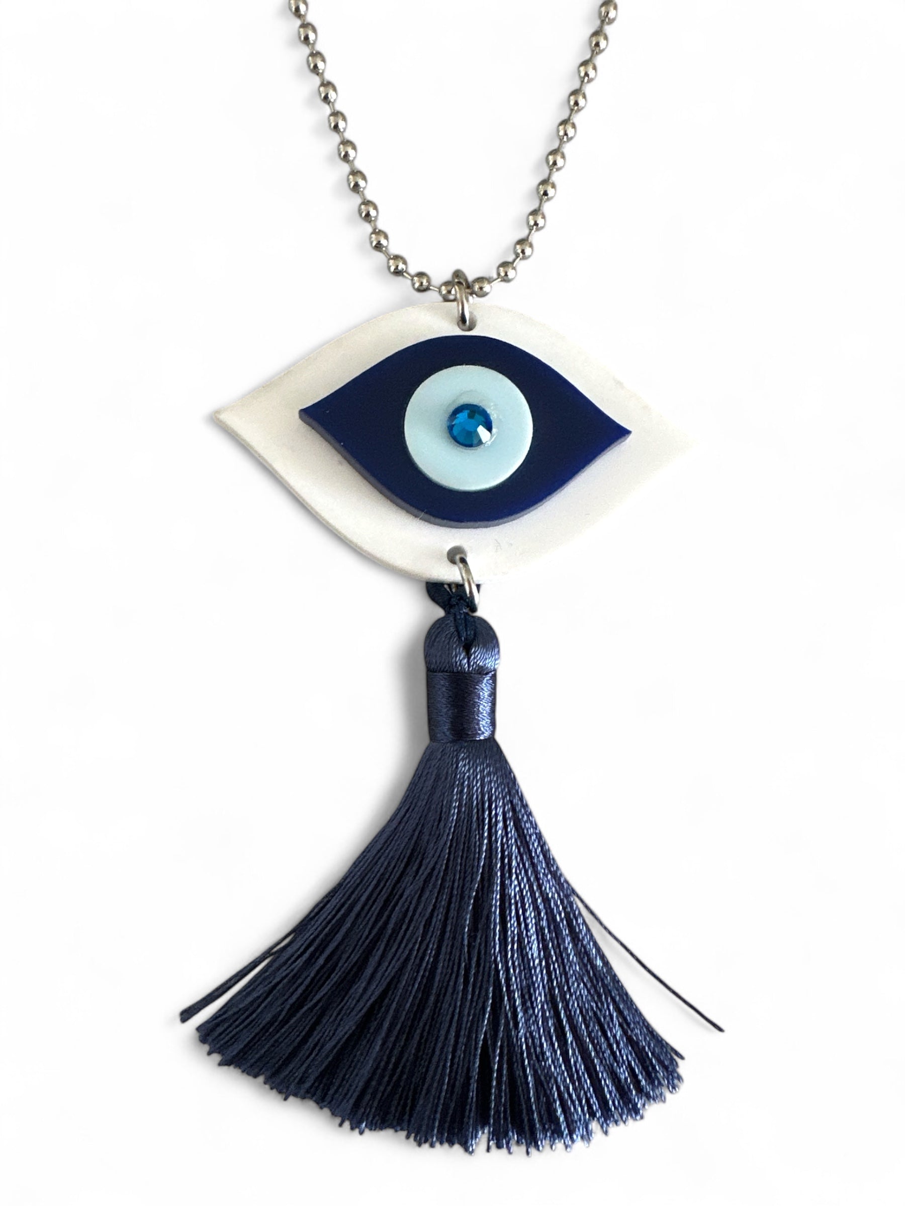 Γούρι αυτοκινήτου μάτι με navy blue λεπτομέρειες, γαλάζιο κέντρο και μπλε κρύσταλλο, με φούντα και μεταλλική αλυσίδα