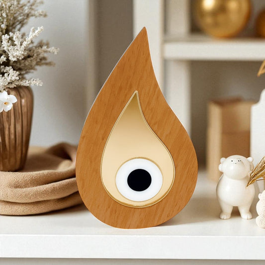 🤍✨ Επιτραπέζιο Γούρι Σταγόνα με Μάτι – Ξύλο & Χρυσό Plexiglass