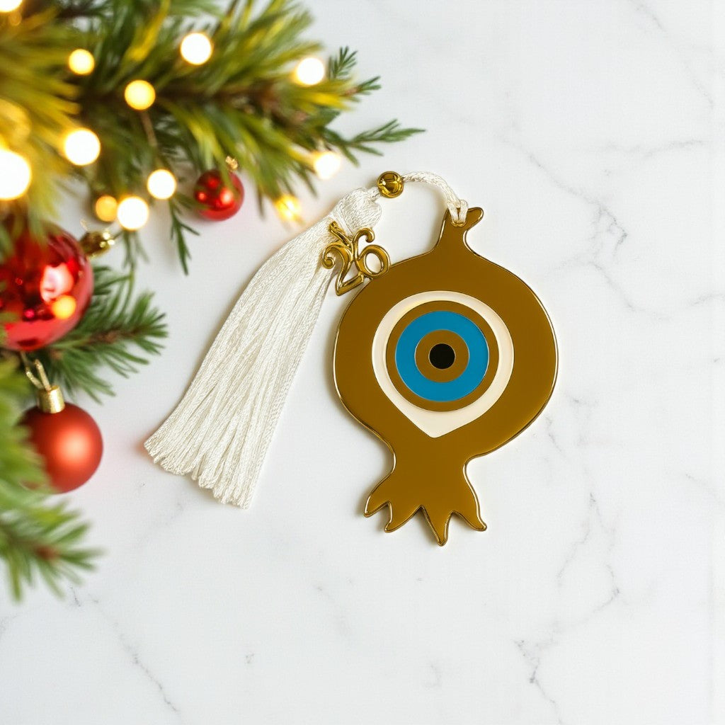 Χονδρική So Cute by DImi, γούρι ρόδι με μάτι, φούντα και charm