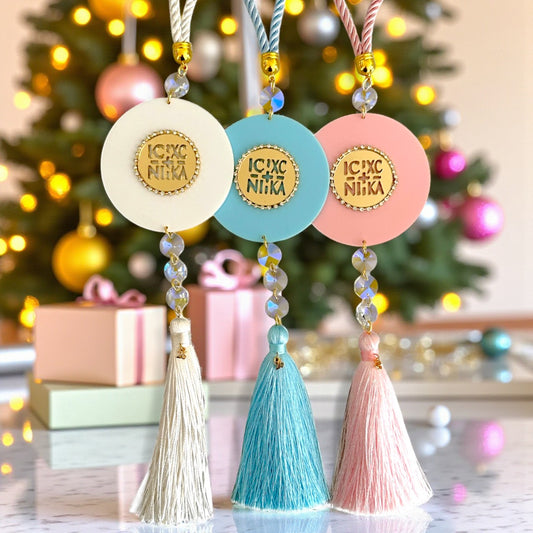 Χονδρικό γούρι 2026 Elegant Κωνσταντινάτο από πλεξιγκλάς καθρέφτη, στρας και φούντα So Cute by Dimi