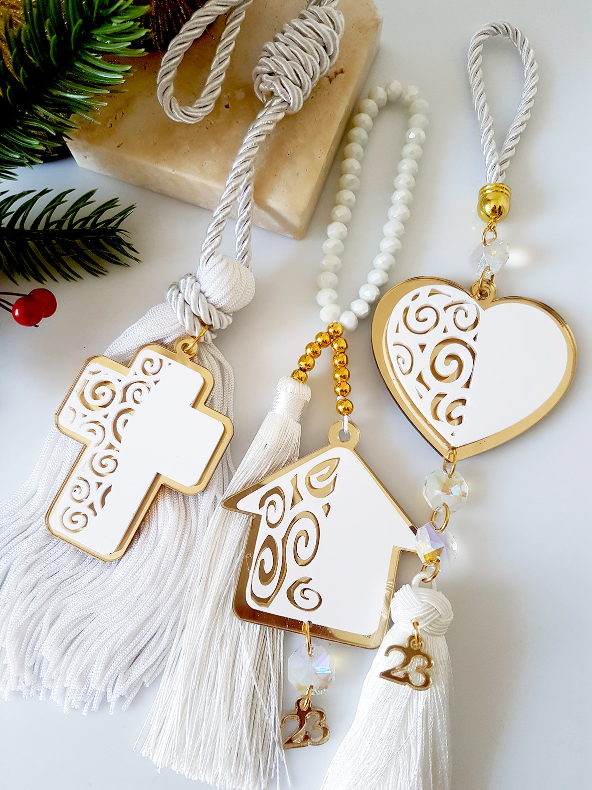 Κρεμαστό γούρι Σπιτάκι με φούντα - So Cute by Dimi