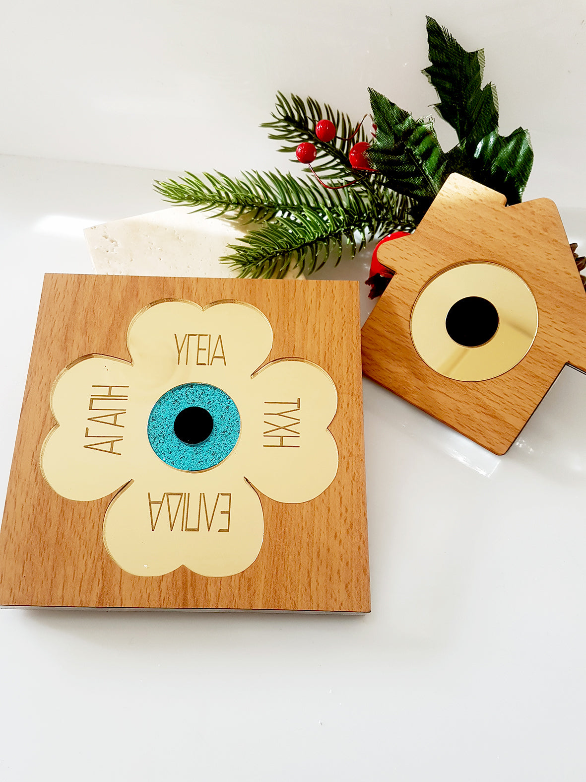 Επιτραπέζιο ξύλινο γούρι Σπιτάκι με μάτι