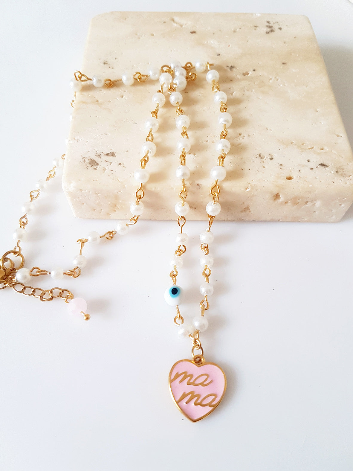 Κολιέ ροζάριο με πέρλες και καρδιά “Mama” – So Cute by Dimi χονδρική