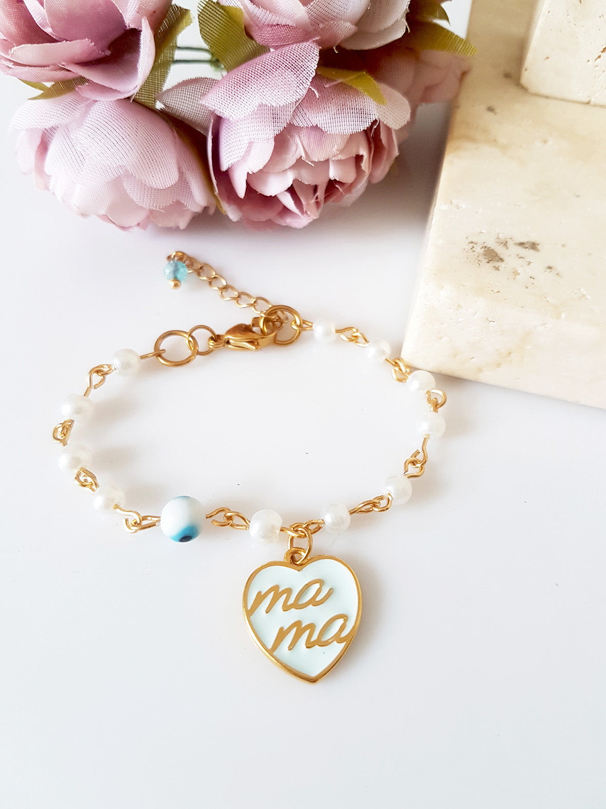 Χειροποίητο βραχιόλι ροζάριο με πέρλες και καρδιά Mama από σμάλτο – So Cute by Dimi