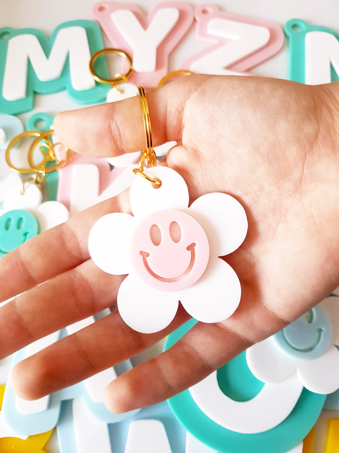 Πλεξιγκλάς μπρελόκ Smile - So Cute by Dimi