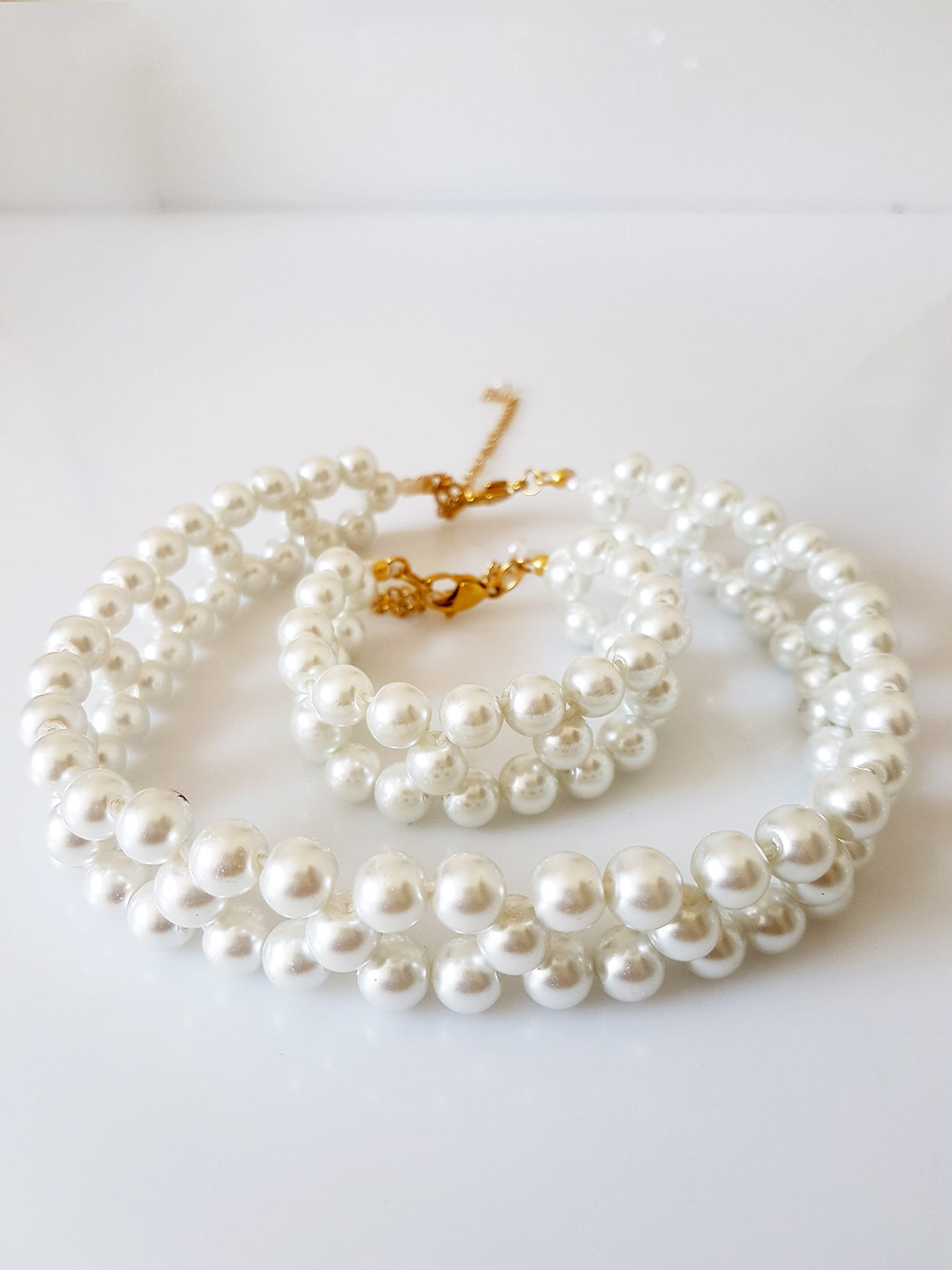 🤍✨ Double Pearl Choker Necklace