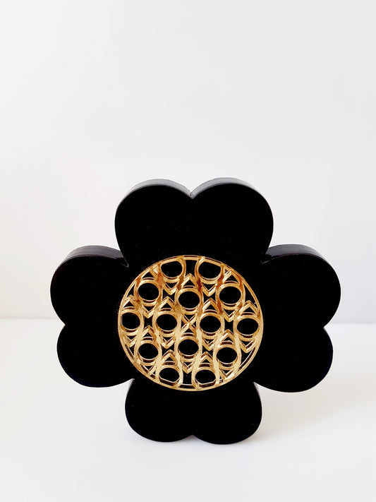 Four-leaf Clover table charm with patten of evil eyes contours - SoCuteb2b