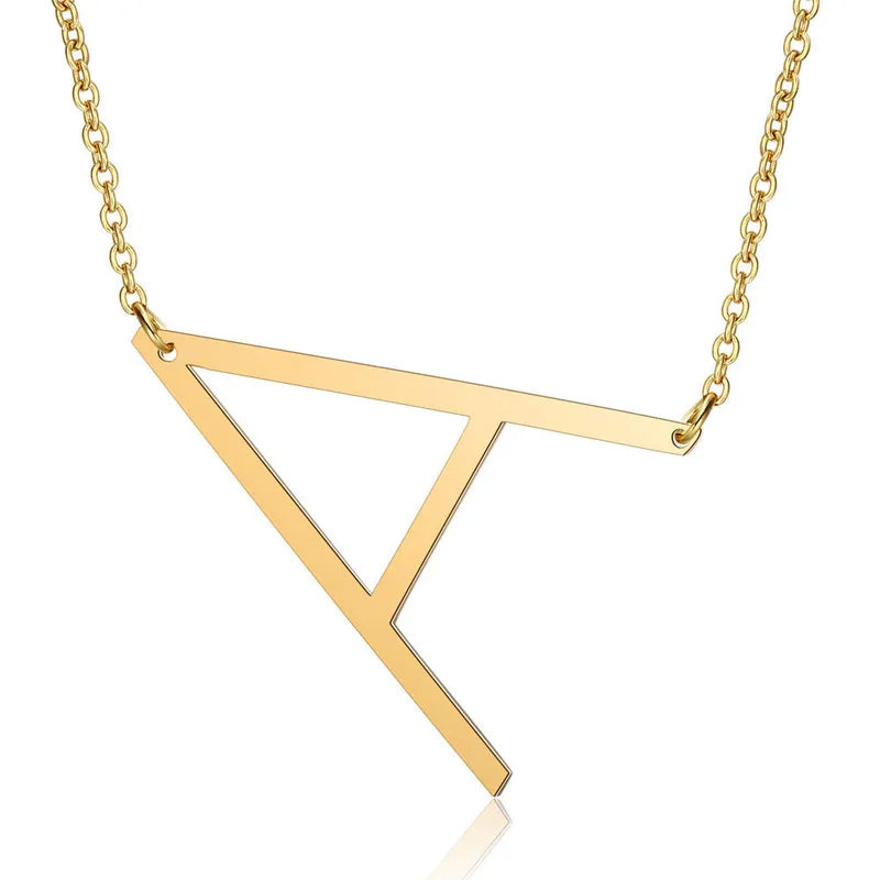 Shiny pendant with Monogram, pack of 1 piece