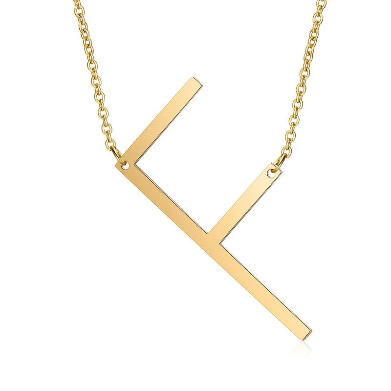 Shiny pendant with Monogram, pack of 1 piece