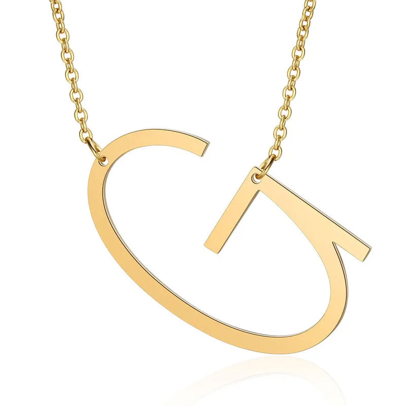 Shiny pendant with Monogram, pack of 1 piece