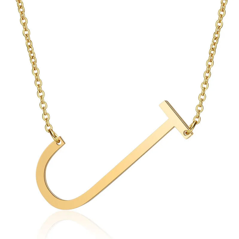 Shiny pendant with Monogram, pack of 1 piece