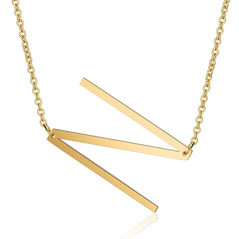 Shiny pendant with Monogram, pack of 1 piece