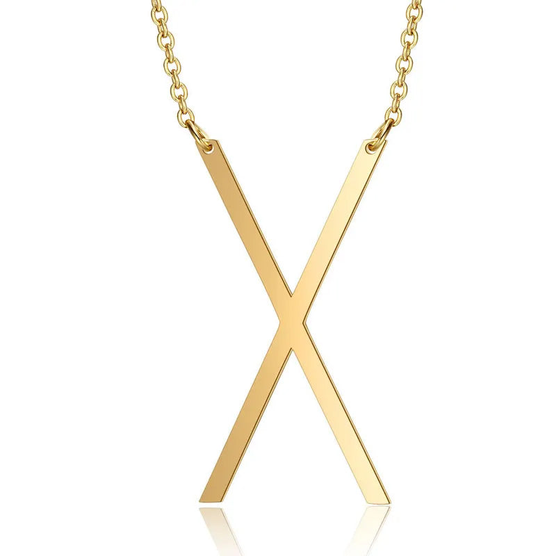 Shiny pendant with Monogram, pack of 1 piece