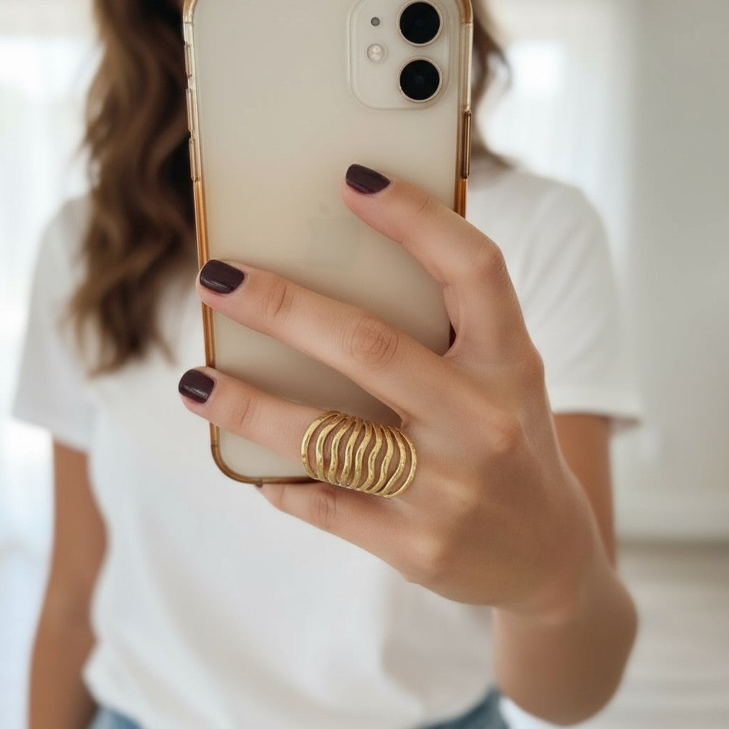 ⚡🚚Wavy Armor Ring– Ατσάλινο δαχτυλίδι με κυματιστό σχέδιο