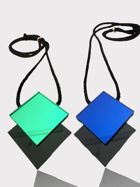 RHOMBUS NECKLACE