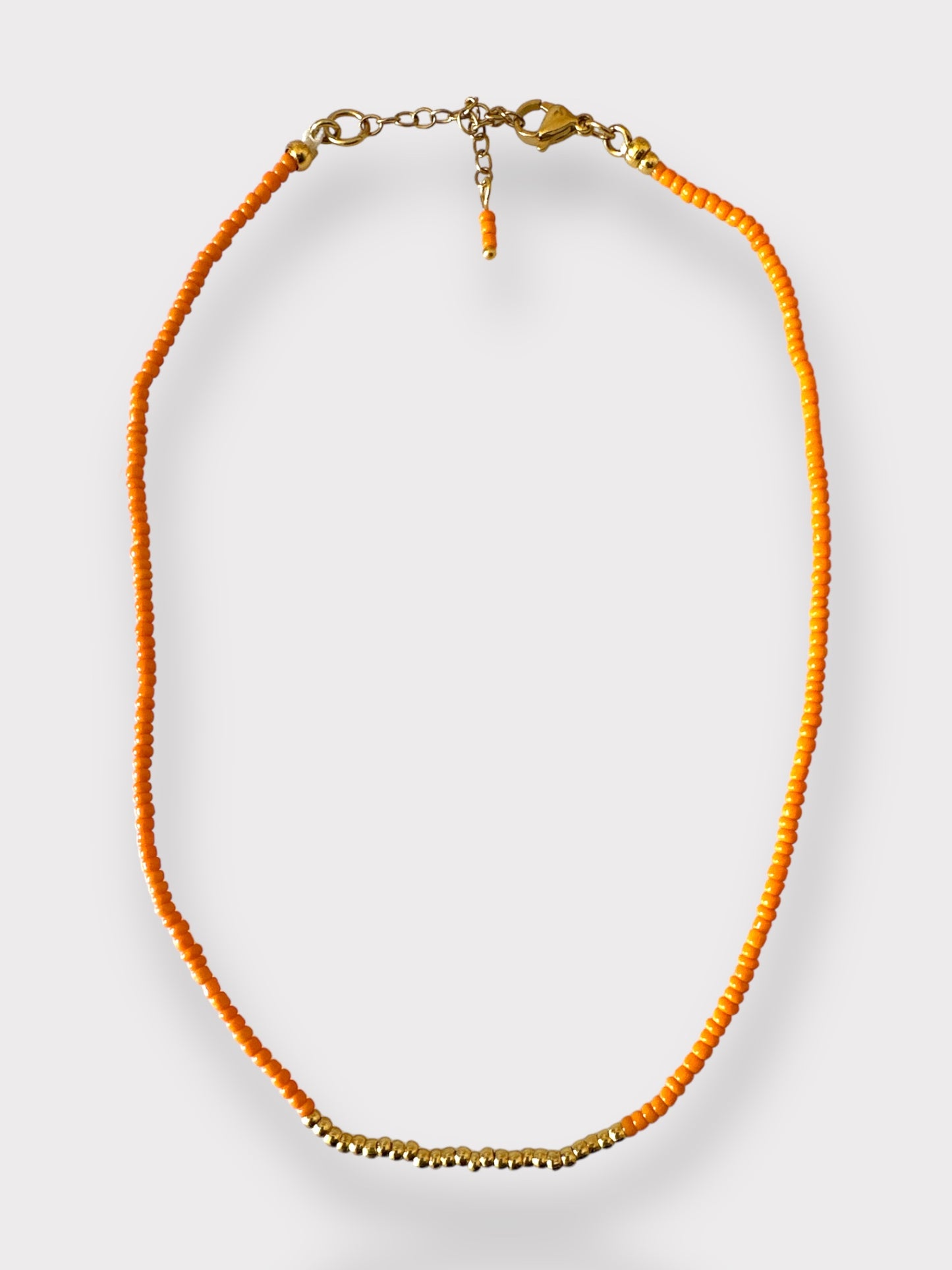 MINIMAL BEADED NECKLACE