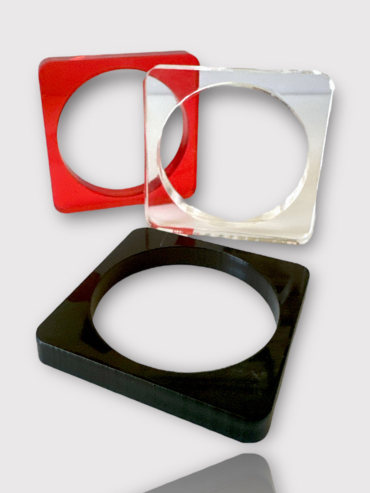 PLEXIGLASS SQUARE BANGLE