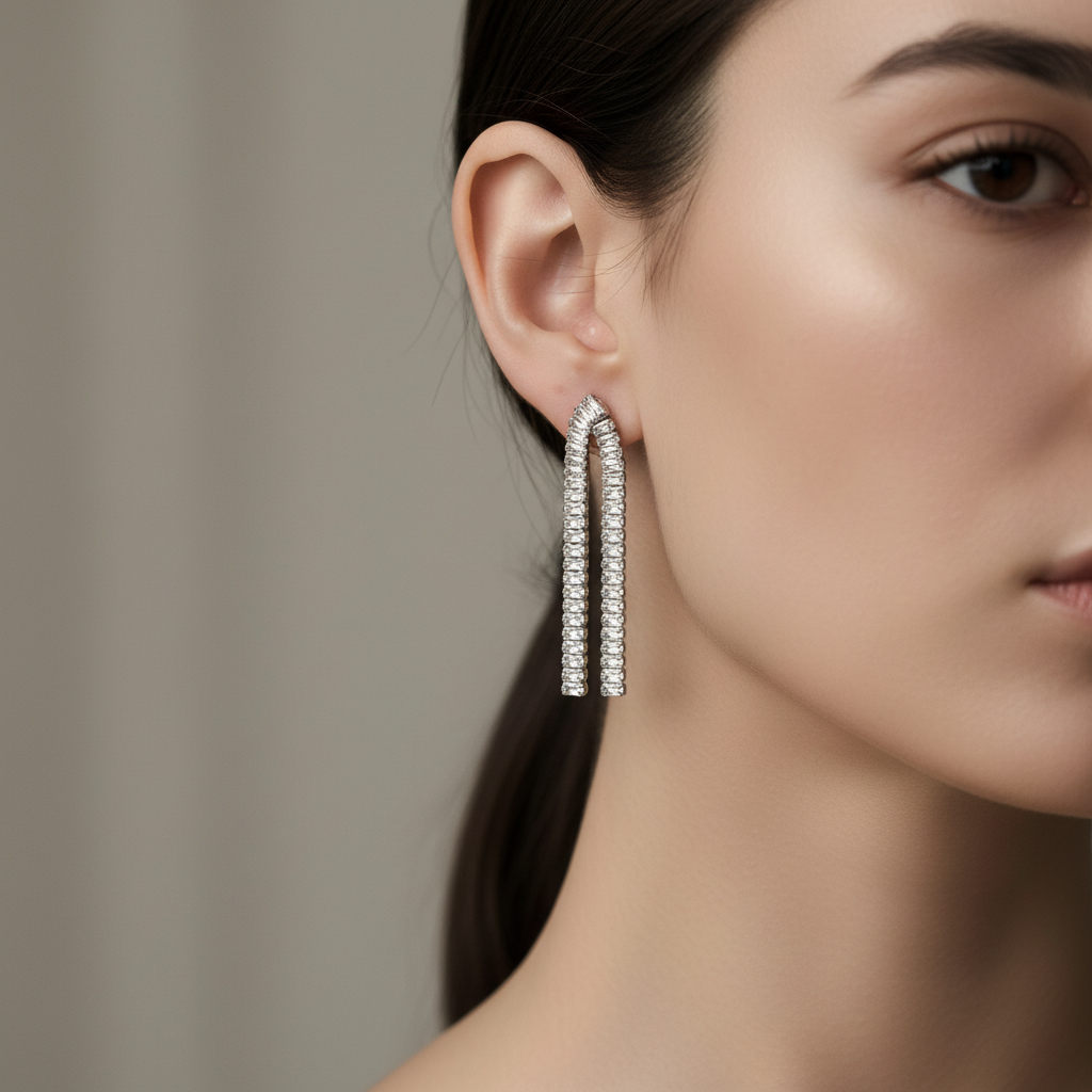 Χονδρική — μακριά σκουλαρίκια με ορθογώνια κρύσταλλα, φωτογράφιση φορεμένα