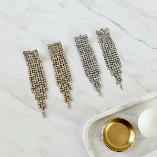 Χονδρική – Ατσάλινα glam σκουλαρίκια strass σε δύο χρώματα – So Cute Wholesale