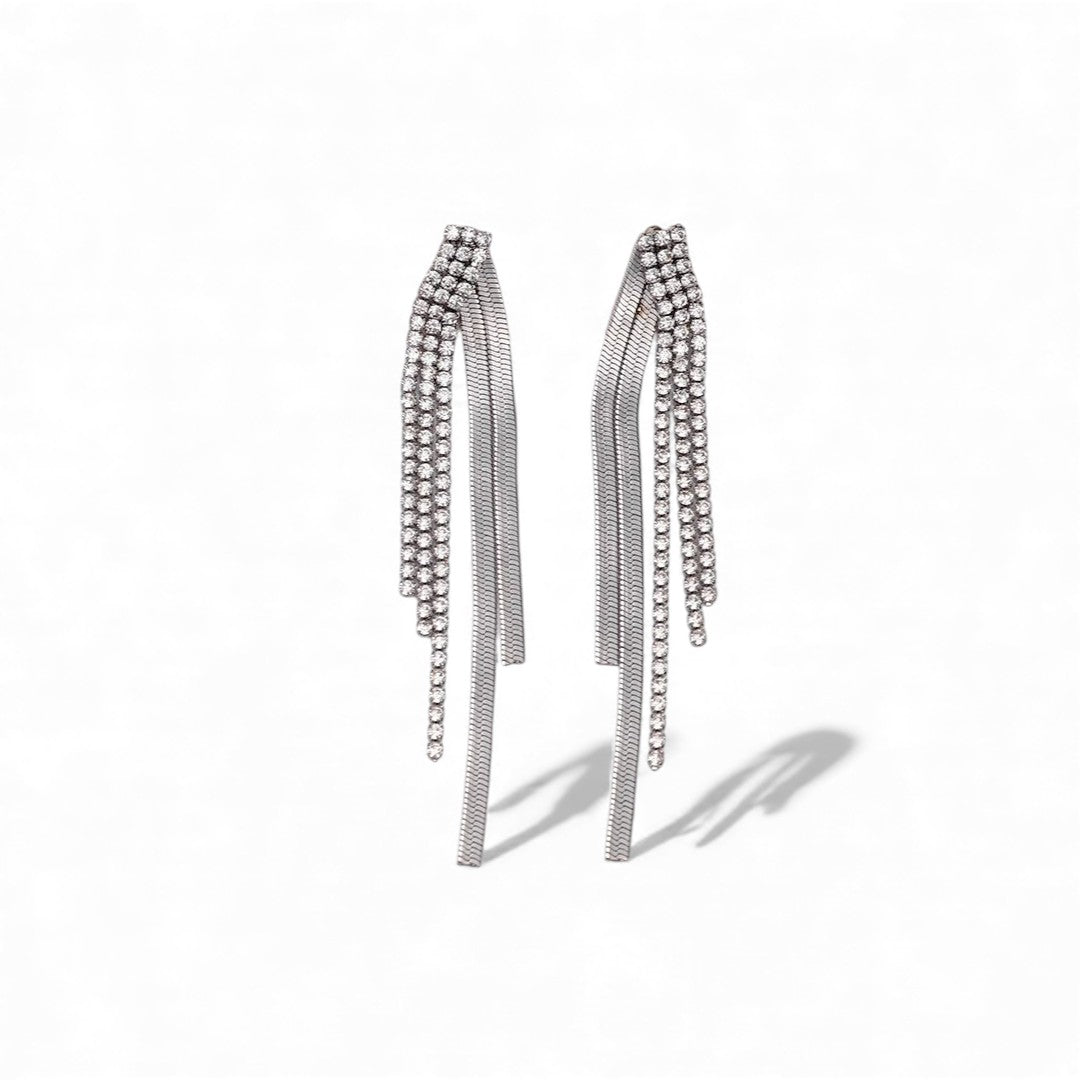 ⚡🚚 Twist & Shine – Ατσάλινα Κρεμαστά Σκουλαρίκια Strass