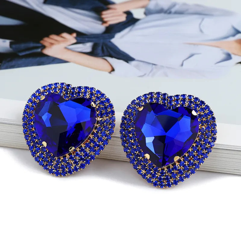 Fashion Heart Shape Metal Inlay Rhinestones Women's Ear Studs