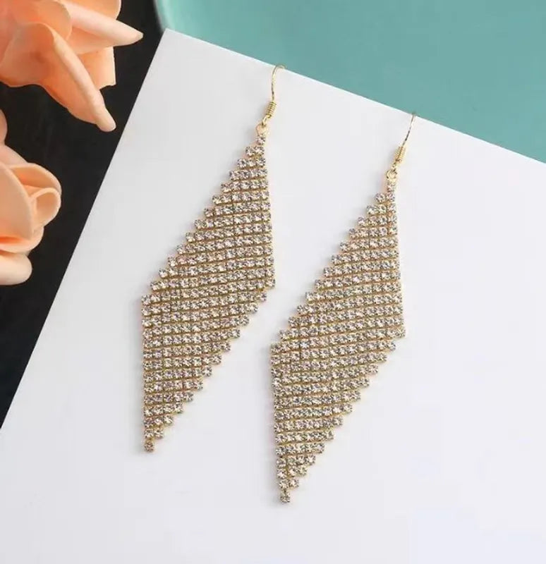 Shiny Rhombus Rhinestone Women'S Drop Earrings