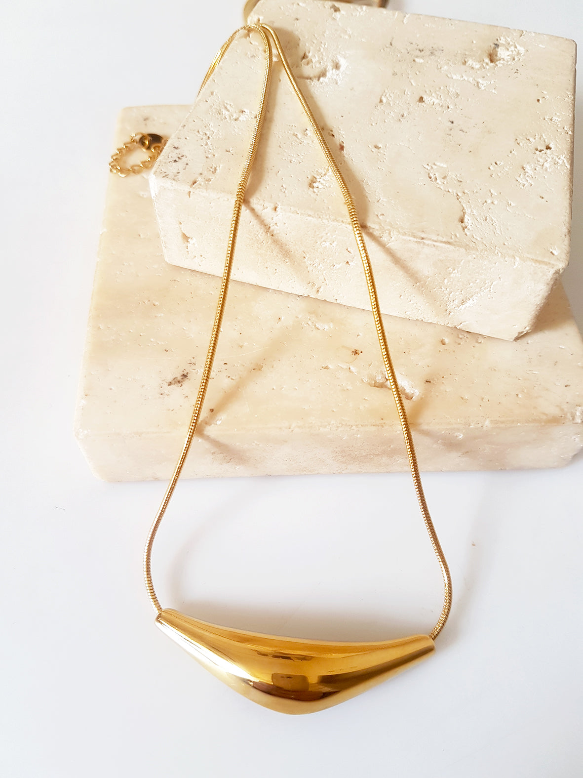 Minimal stainless steel necklace