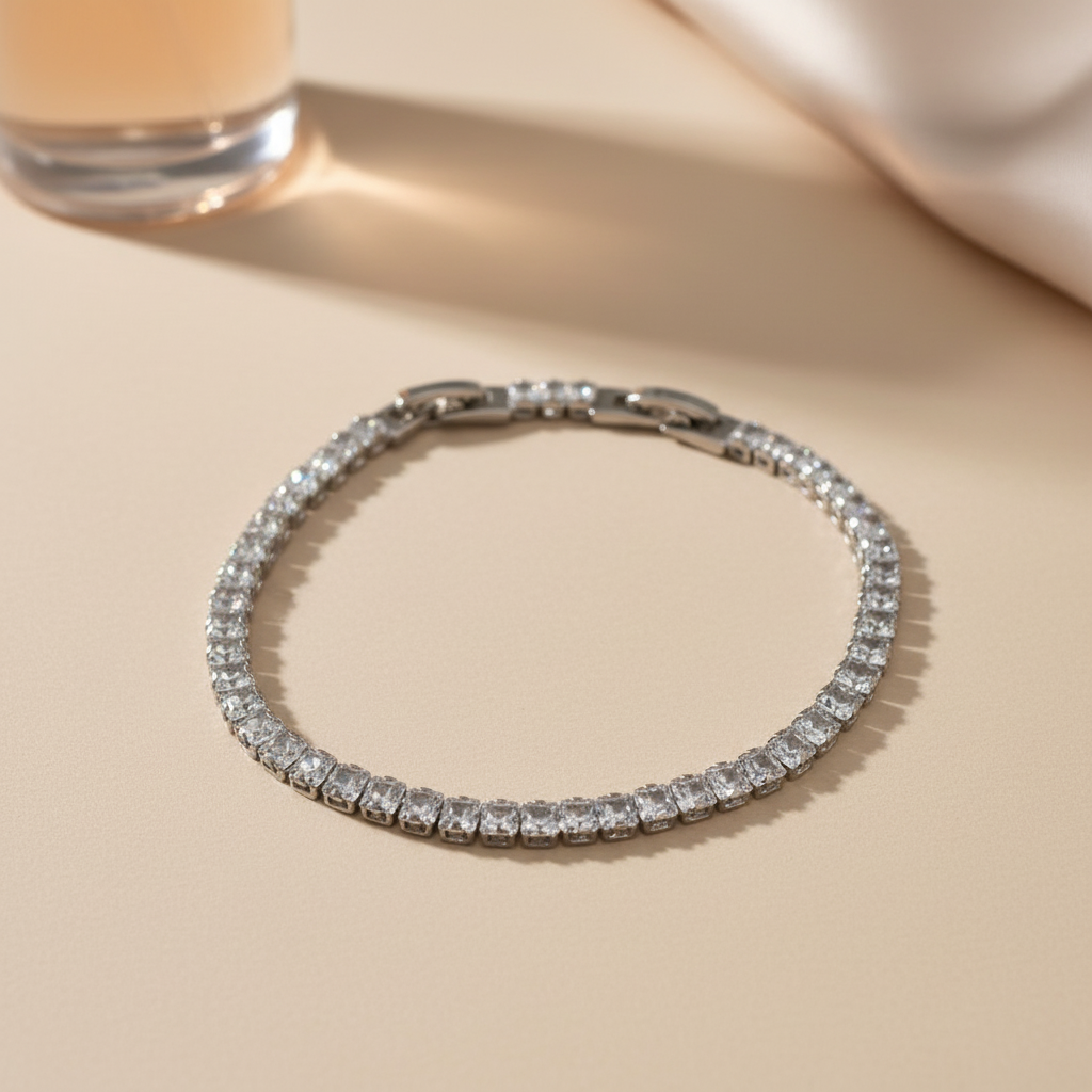 ⚡🚚 Silver Crystal Tennis Bracelet – Premium Shine