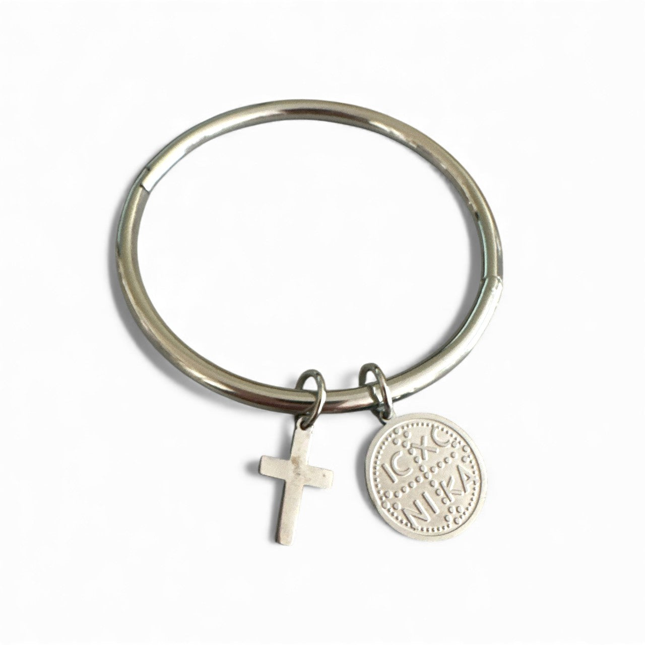 Χονδρική – Ατσάλινο bangle με σταυρό και κωνσταντινάτο σε  silver – So Cute by Dimi Wholesale