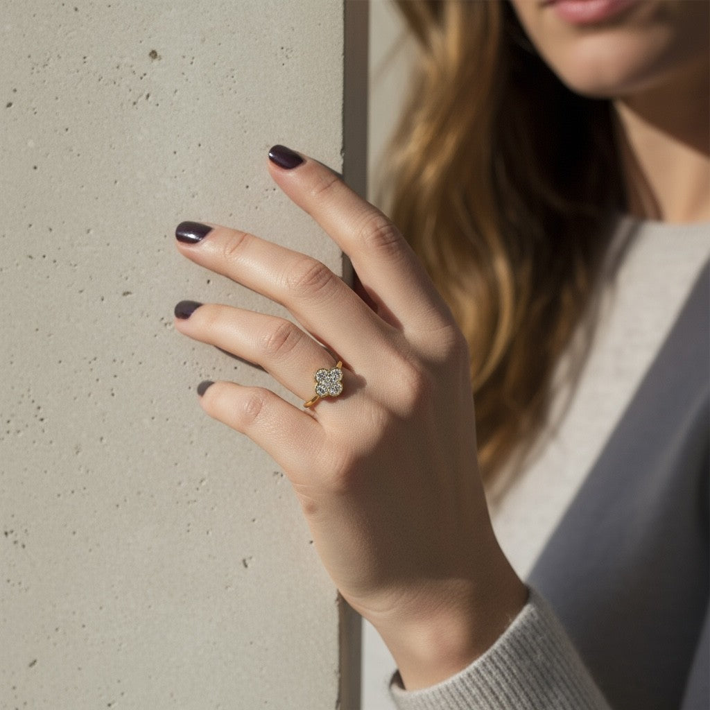 Ατσάλινο chevalier δαχτυλίδι τετράφυλλο με ζιργκόν – So Cute by Dimi