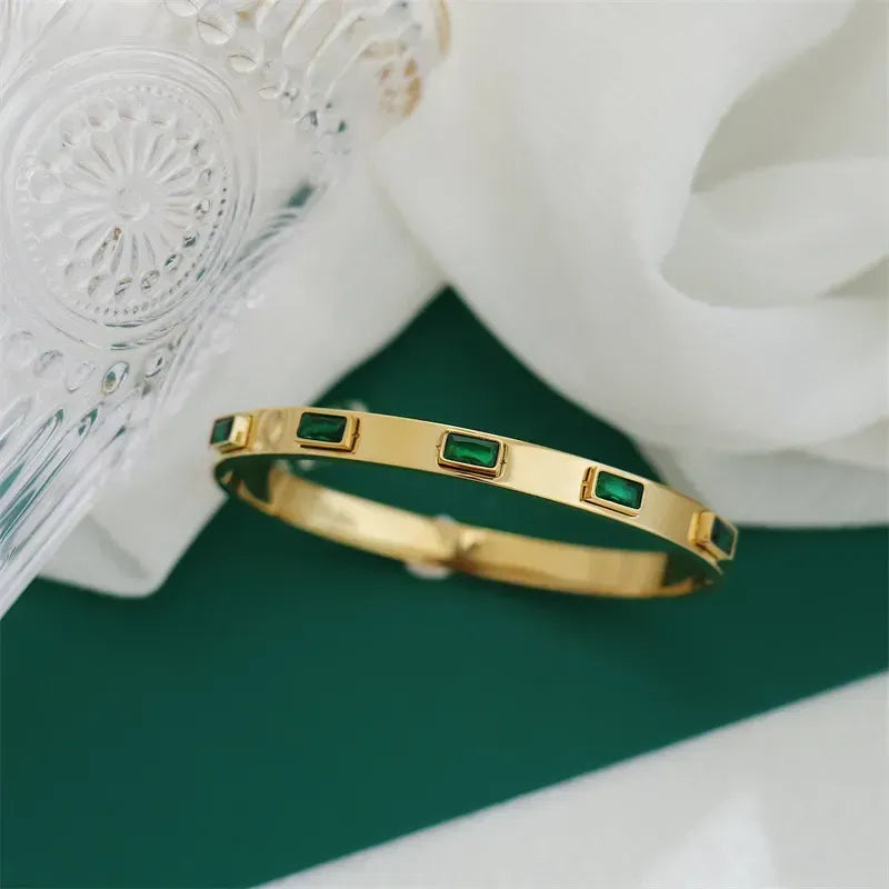 Casual Simple Style Round Square Stripe Stainless Steel Plating Inlay Zircon 18K Gold Plated Bangle